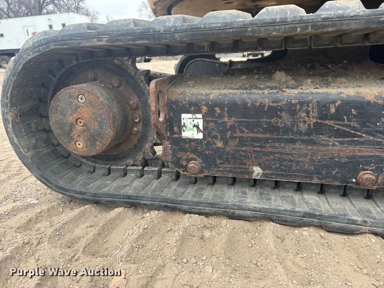 image for item EU6376 2011 Caterpillar 304D CR mini excavator