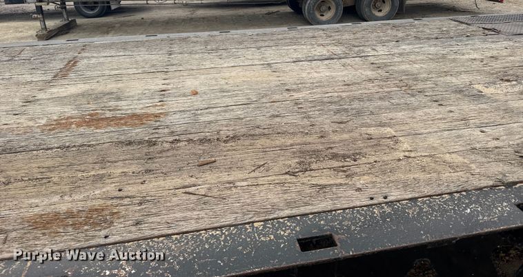 image for item EU6378 2006 Trail King TK70HT-482 drop deck equipment trailer