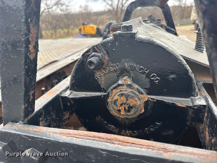 image for item EU6378 2006 Trail King TK70HT-482 drop deck equipment trailer