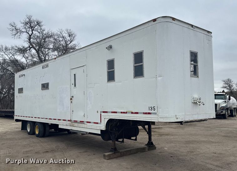image for item EU6379 1972 Timpte TT-10 SH-1266 DFD office trailer