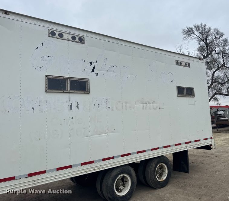 image for item EU6379 1972 Timpte TT-10 SH-1266 DFD office trailer