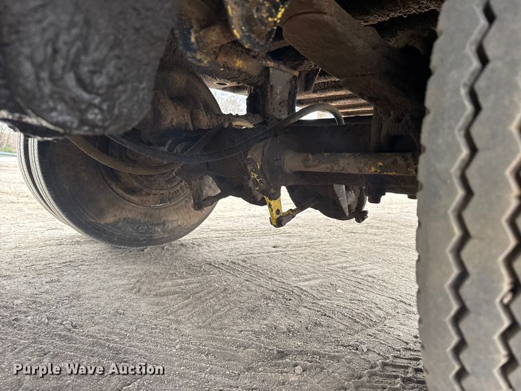 image for item EU6379 1972 Timpte TT-10 SH-1266 DFD office trailer