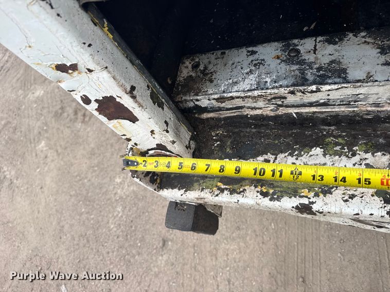 image for item EU6379 1972 Timpte TT-10 SH-1266 DFD office trailer