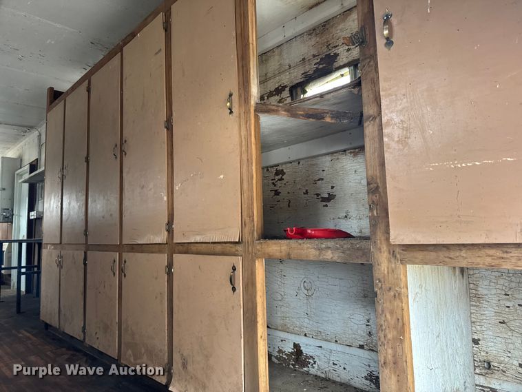 image for item EU6379 1972 Timpte TT-10 SH-1266 DFD office trailer