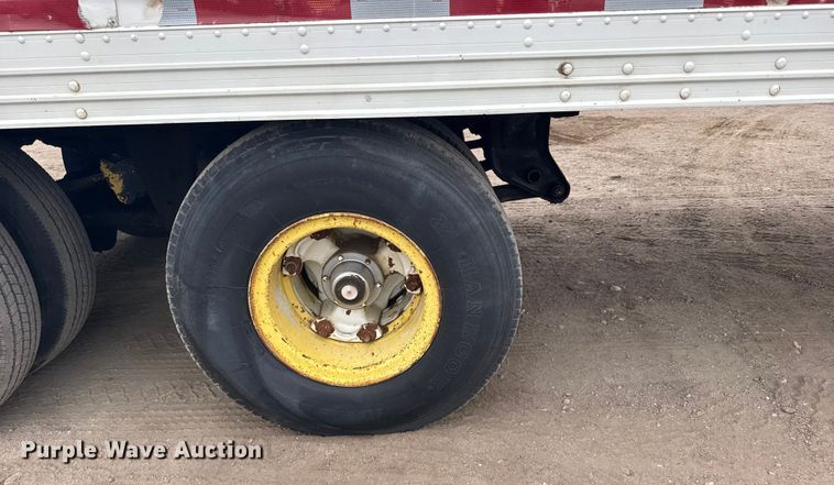 image for item EU6379 1972 Timpte TT-10 SH-1266 DFD office trailer