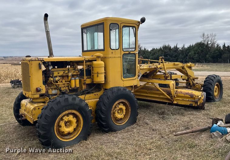 MOTOCONFORMADORA CATERPILLAR C