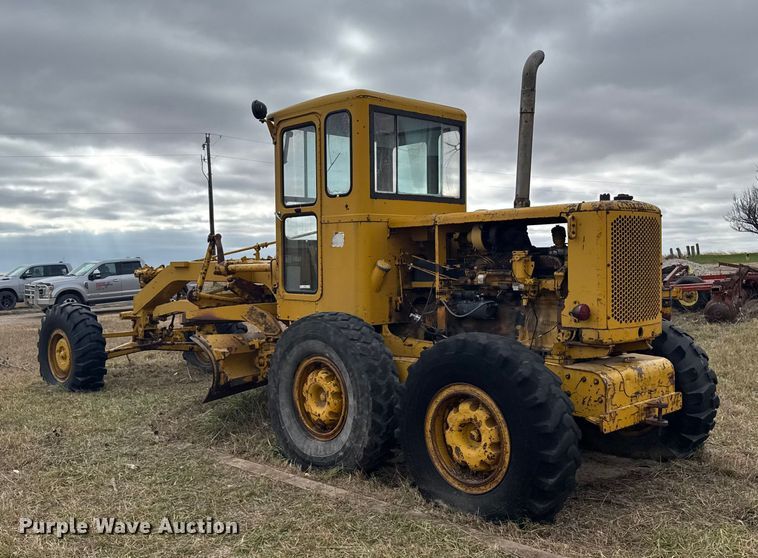 image for item EU6383 Caterpillar C motor grader
