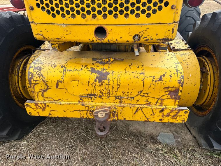 image for item EU6383 Caterpillar C motor grader