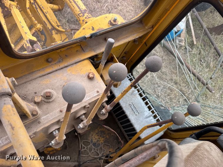 image for item EU6383 Caterpillar C motor grader