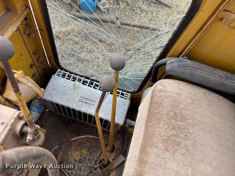 image for item EU6383 Caterpillar C motor grader