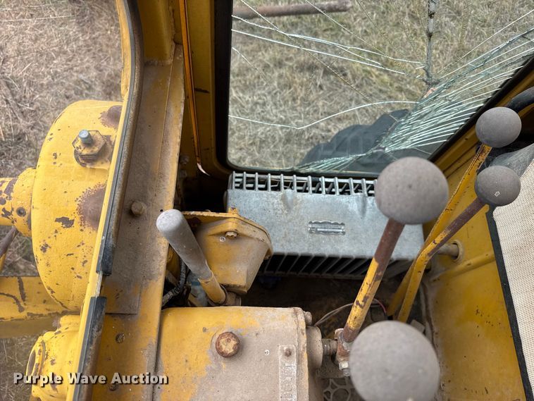 image for item EU6383 Caterpillar C motor grader