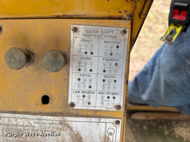 image for item EU6383 Caterpillar C motor grader