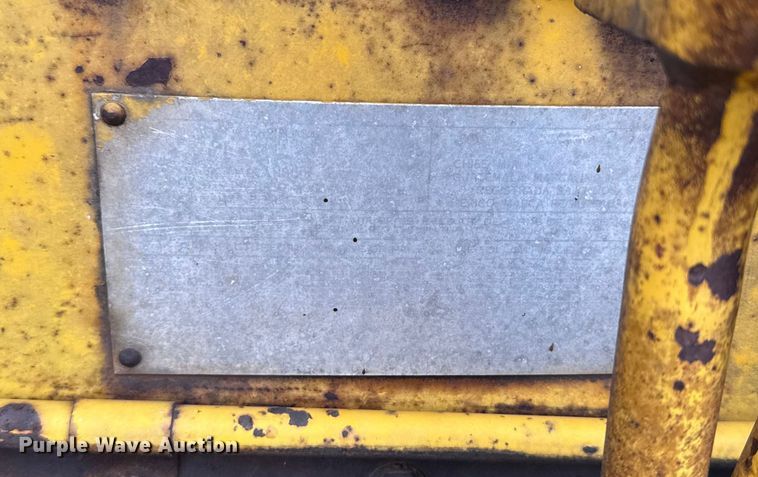 image for item EU6383 Caterpillar C motor grader