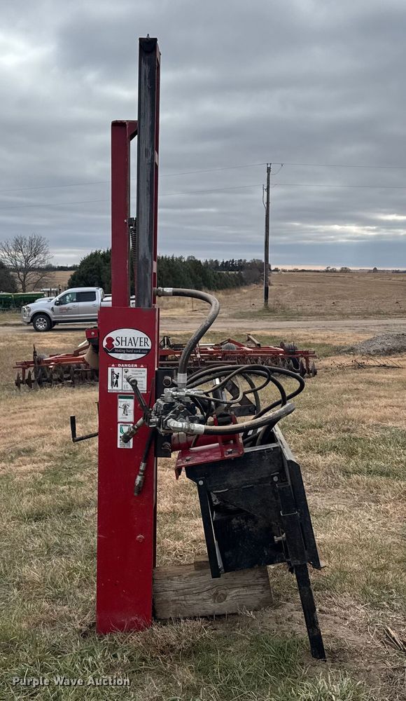 image for item EU6385 Shaver HD-10 skid steer post driver