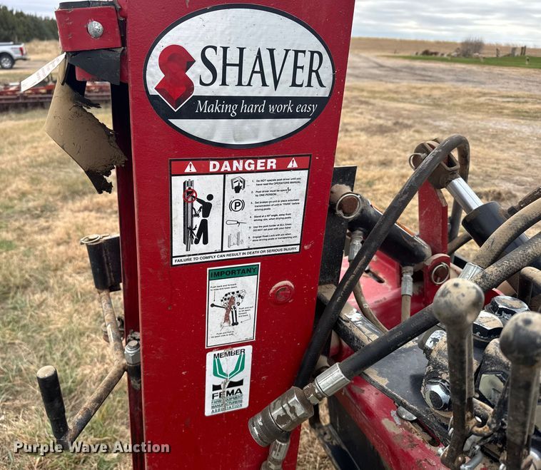 image for item EU6385 Shaver HD-10 skid steer post driver