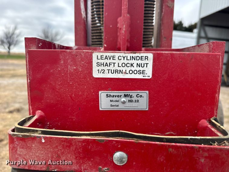 image for item EU6385 Shaver HD-10 skid steer post driver