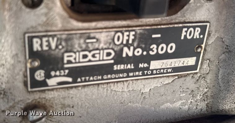 image for item EU6434 (3) pipe threading machines