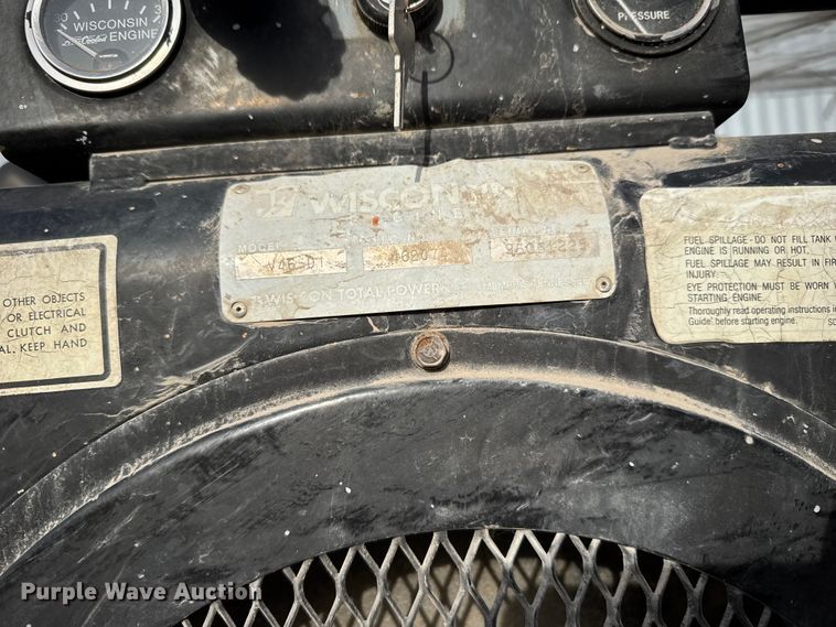 image for item EU6437 Wisconsin V465D1 engine