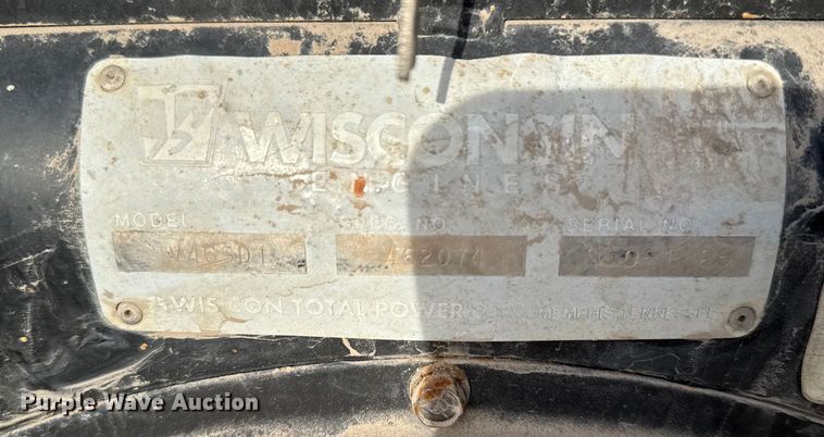 image for item EU6437 Wisconsin V465D1 engine