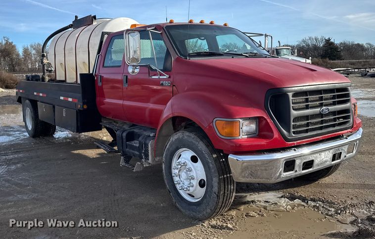 image for item EU6441 2000 Ford F650 Super Duty XL flatbed truck