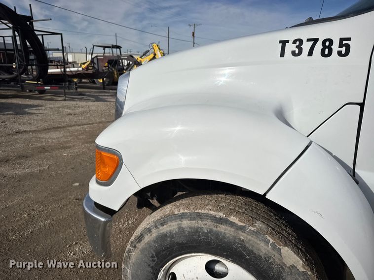 image for item EU6442 2011 Ford F750 Super Duty XL vacuum truck