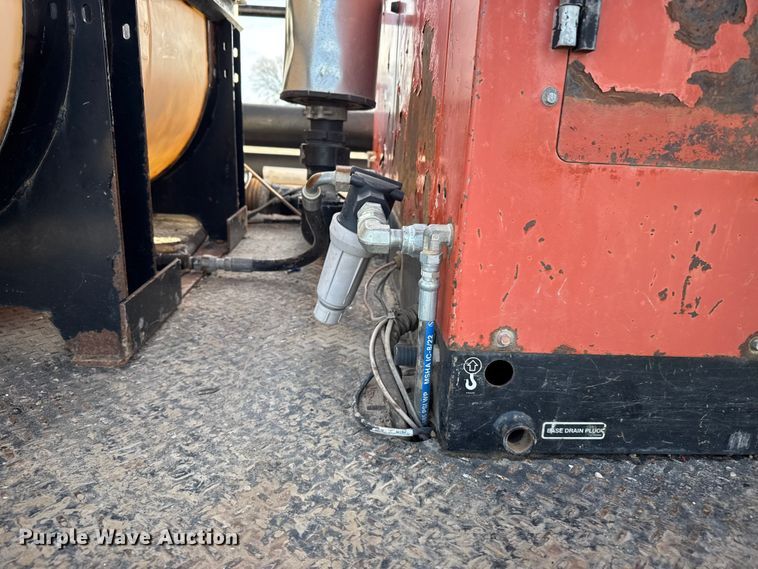 image for item EU6442 2011 Ford F750 Super Duty XL vacuum truck