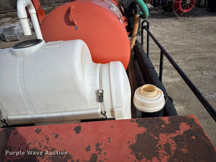 image for item EU6442 2011 Ford F750 Super Duty XL vacuum truck