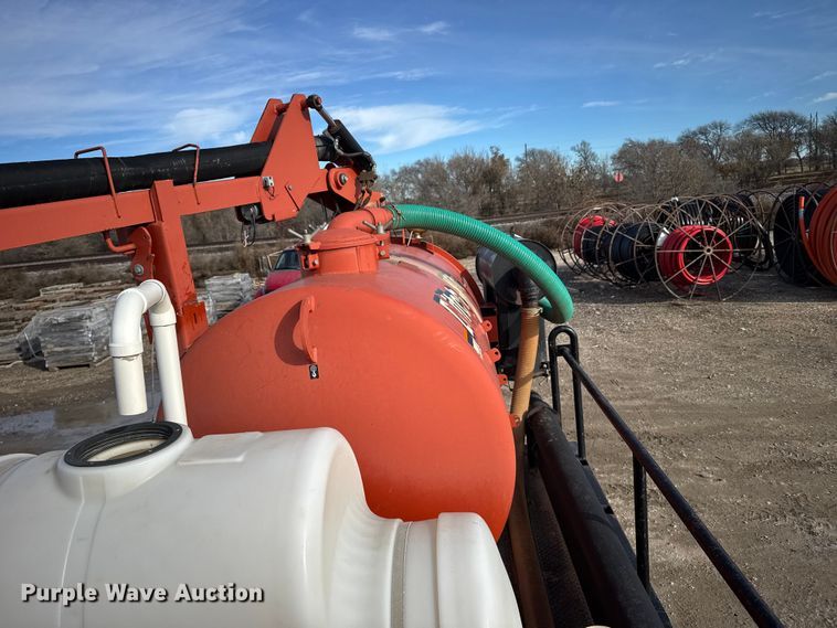 image for item EU6442 2011 Ford F750 Super Duty XL vacuum truck