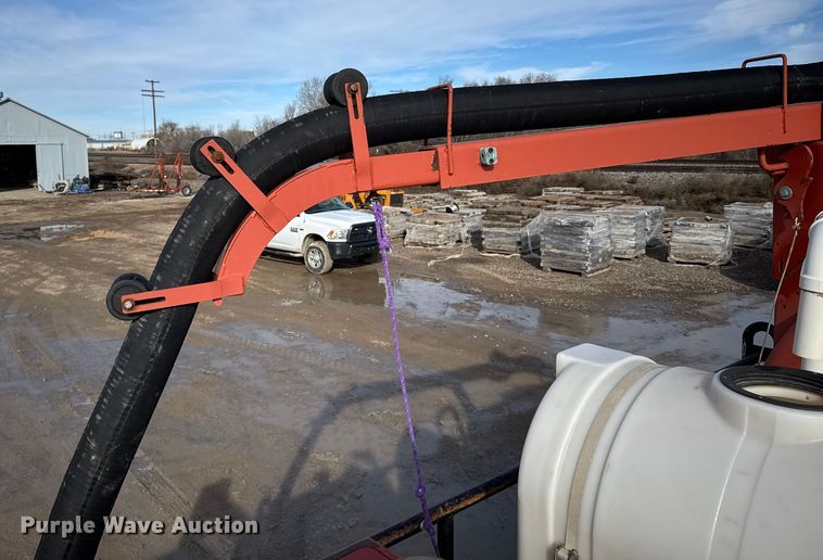 image for item EU6442 2011 Ford F750 Super Duty XL vacuum truck