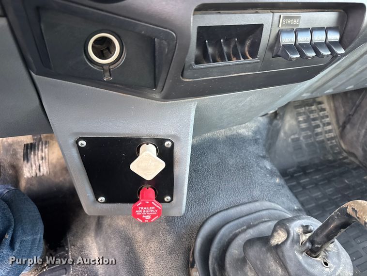 image for item EU6442 2011 Ford F750 Super Duty XL vacuum truck