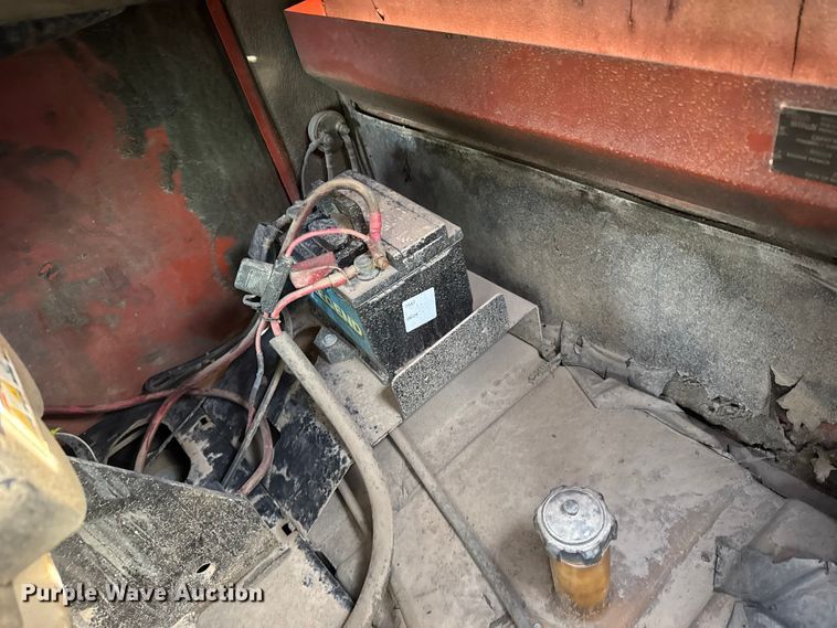 image for item EU6442 2011 Ford F750 Super Duty XL vacuum truck