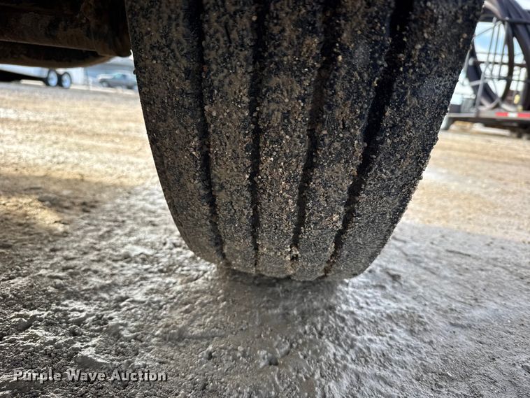 image for item EU6442 2011 Ford F750 Super Duty XL vacuum truck