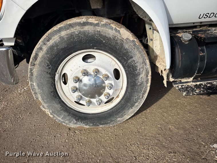 image for item EU6442 2011 Ford F750 Super Duty XL vacuum truck