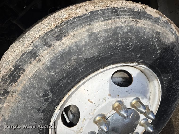 image for item EU6442 2011 Ford F750 Super Duty XL vacuum truck