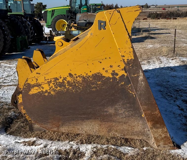 image for item EU6454 Rockland RL-950H roll out bucket