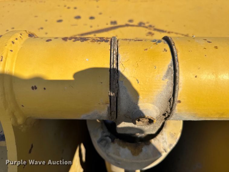 image for item EU6454 Rockland RL-950H roll out bucket