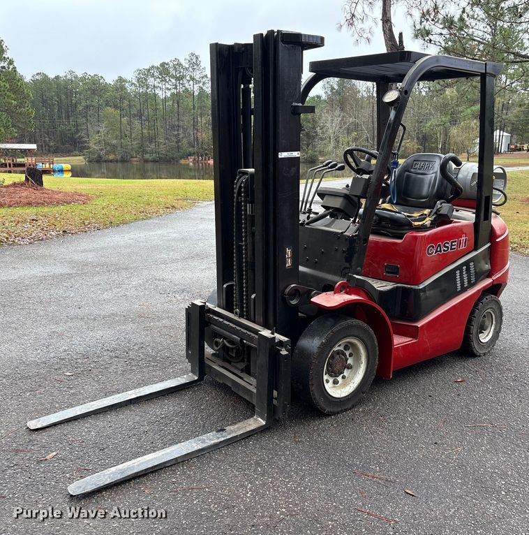 image for item EU7096 Clark C25 forklift