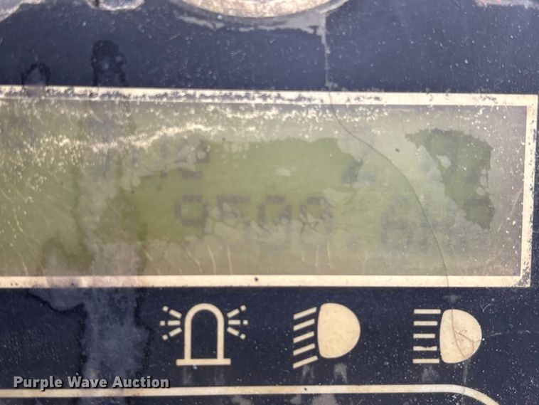 image for item EU7096 Clark C25 forklift