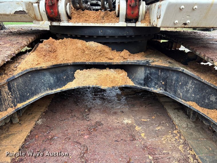 image for item EU7097 LinkBelt 350X2 long reach excavator