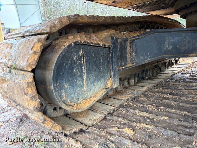 image for item EU7097 LinkBelt 350X2 long reach excavator