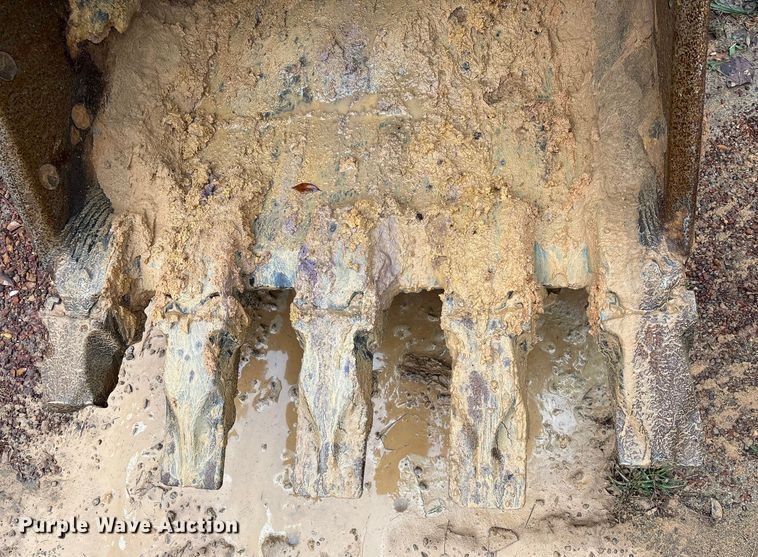 image for item EU7097 LinkBelt 350X2 long reach excavator