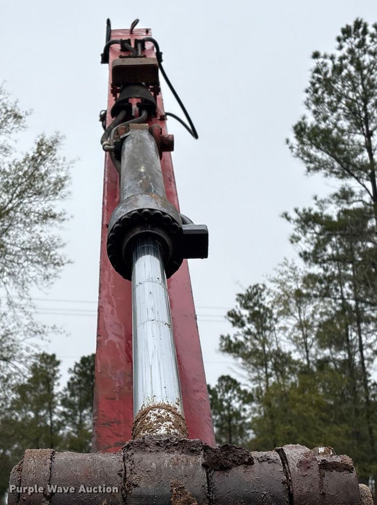 image for item EU7097 LinkBelt 350X2 long reach excavator