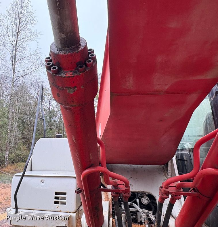 image for item EU7097 LinkBelt 350X2 long reach excavator