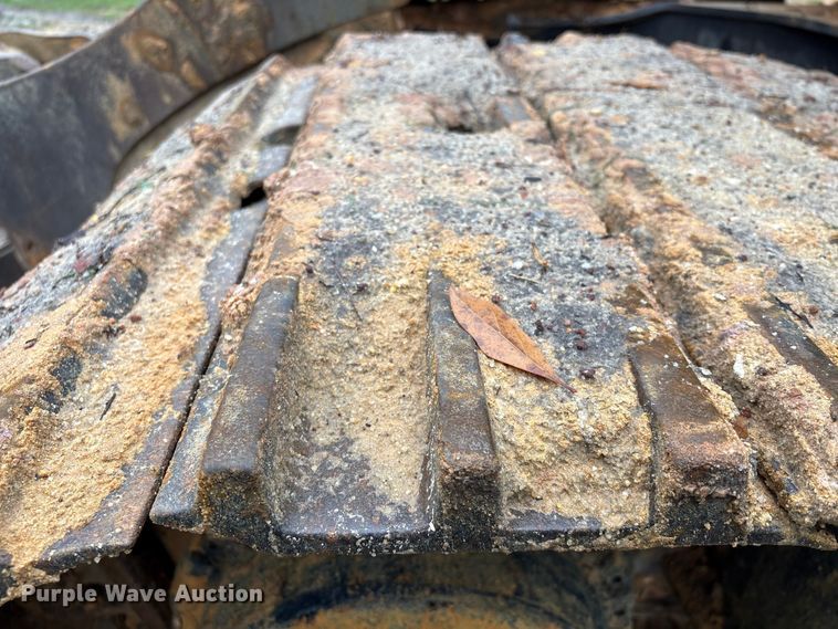 image for item EU7097 LinkBelt 350X2 long reach excavator