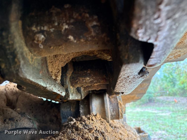 image for item EU7097 LinkBelt 350X2 long reach excavator