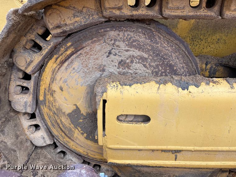 image for item EU7098 1979 International TD25E dozer