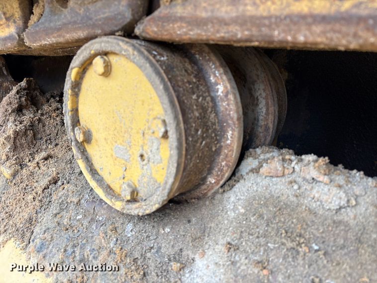 image for item EU7098 1979 International TD25E dozer