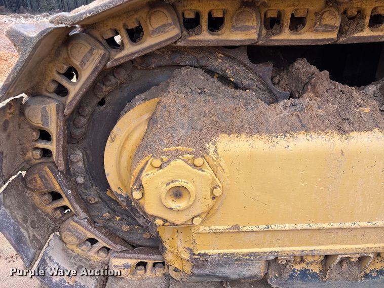 image for item EU7098 1979 International TD25E dozer