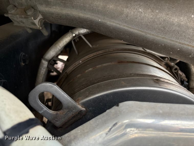 image for item EU7099 2014 Kenworth W900 semi truck