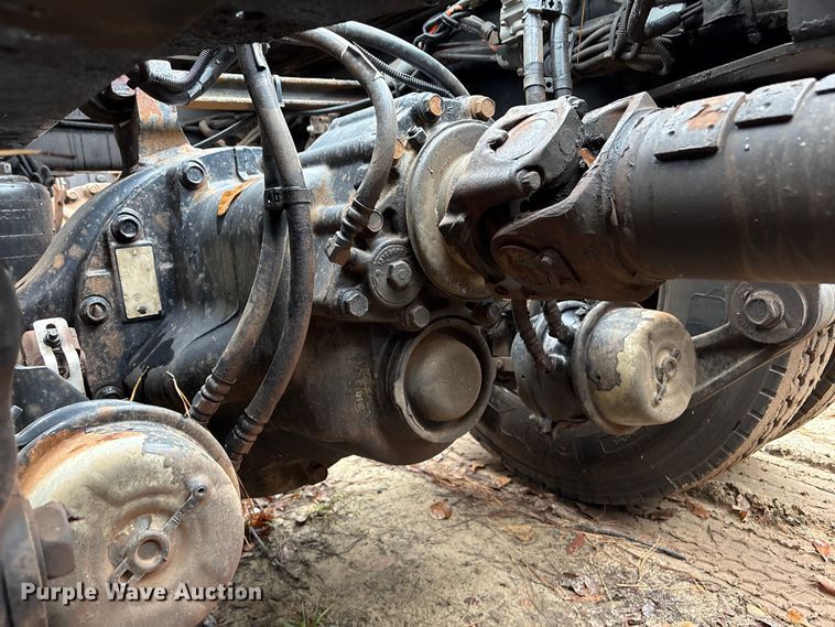 image for item EU7099 2014 Kenworth W900 semi truck